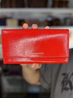 BURBERRY WALLET